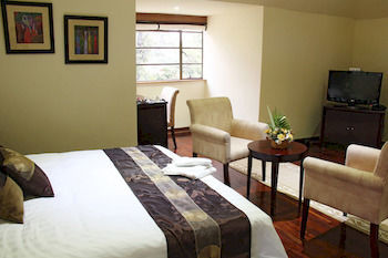 Kia Ora Lodge Hotel Harare Exteriör bild