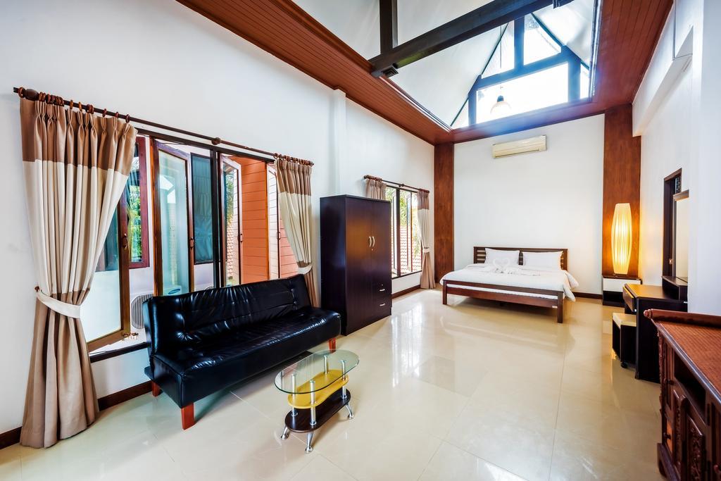 Assada Boutique Hotel Kata Phuket Rum bild