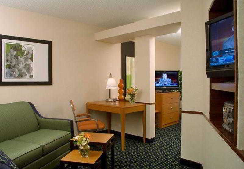 Fairfield Inn & Suites By Marriott Bloomington Exteriör bild