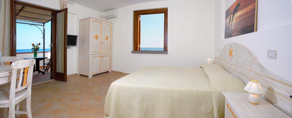 Hotel Residence Acquacalda Lipari  Rum bild