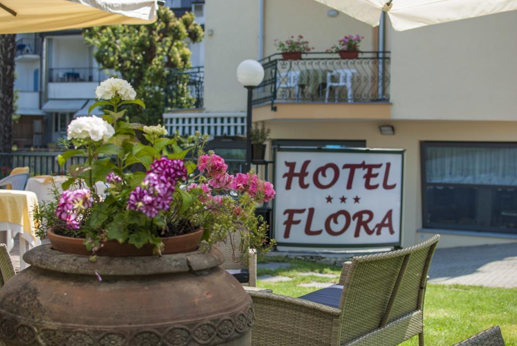 Hotel Flora Stresa Exteriör bild