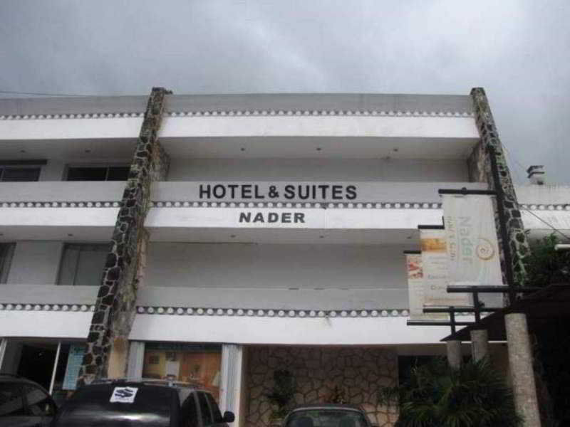 Hotel Y Suites Nader Cancún Exteriör bild