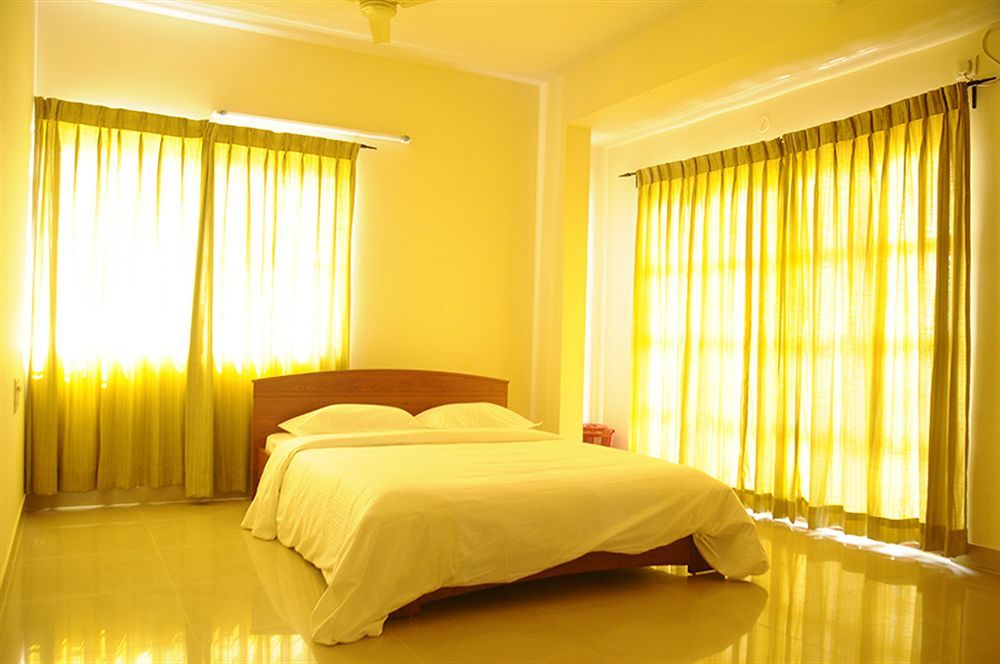 The Grand Serenity Apartment Hotel Bangalore Exteriör bild