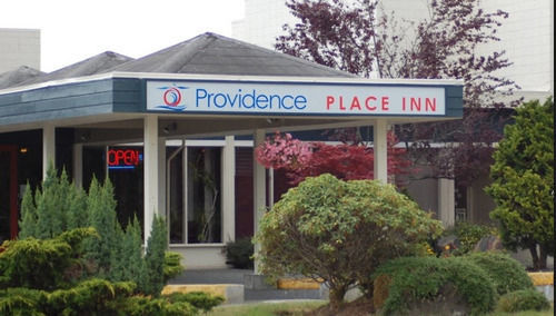 Providence Place Inn Port Hardy Exteriör bild