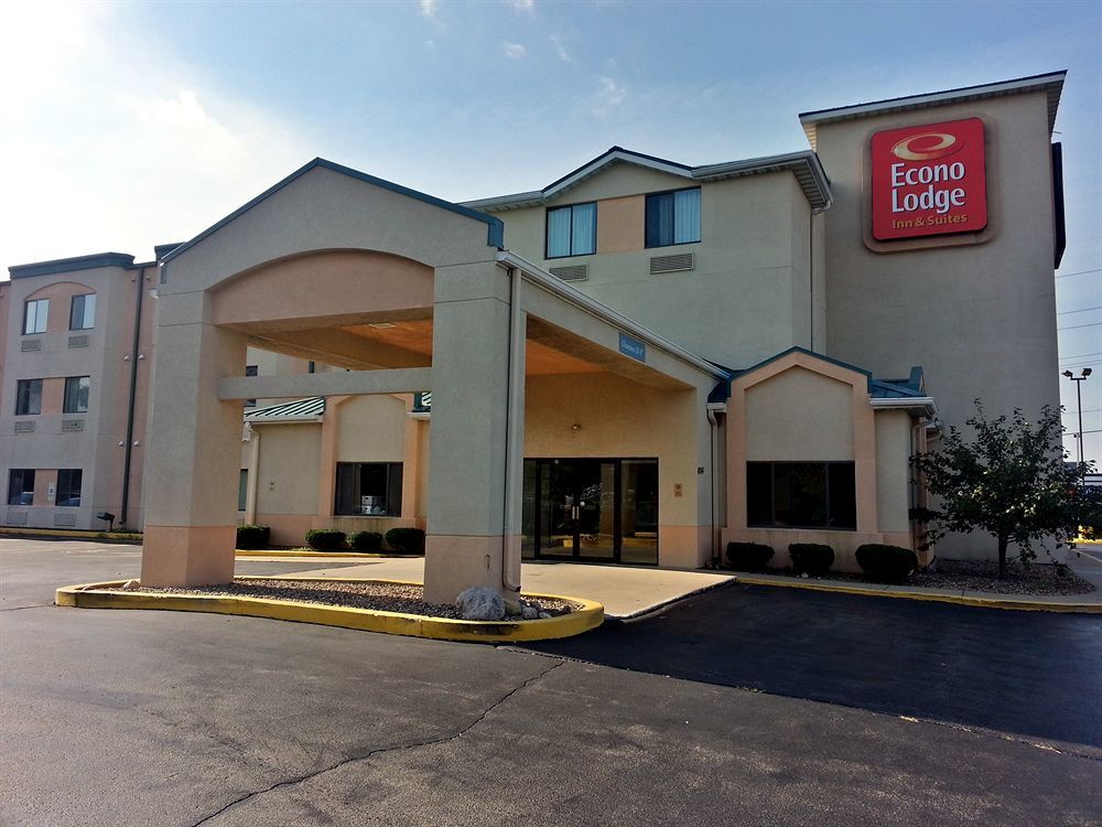 Econo Lodge Inn & Suites Peoria Illinois Exteriör bild