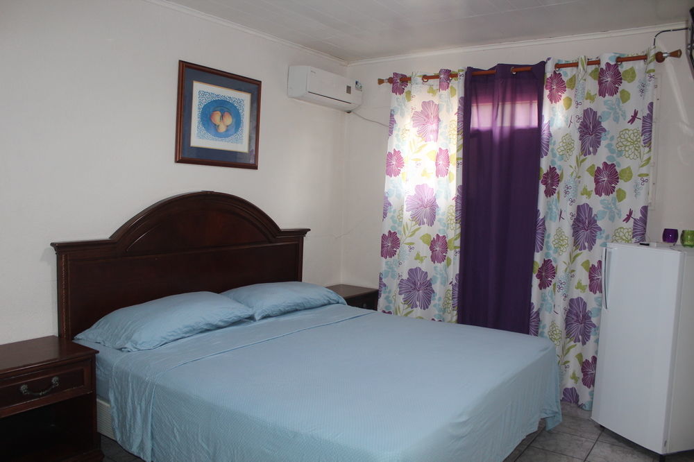 California Aruba Hotell Oranjestad Exteriör bild