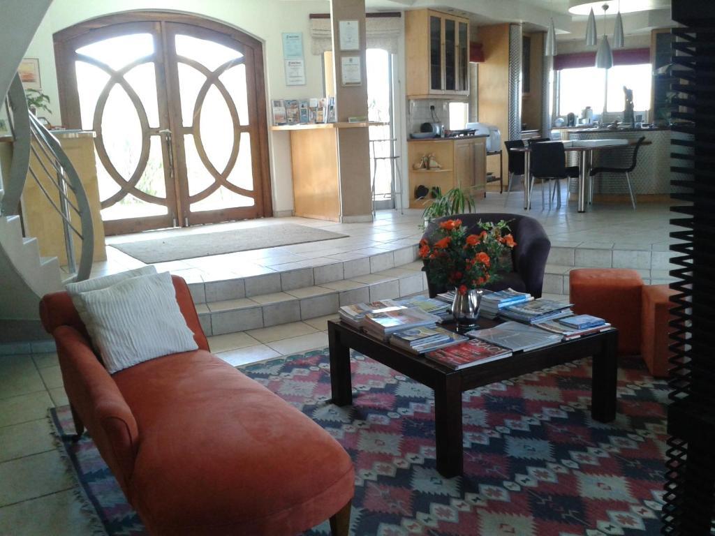 Royal Benguela Guesthouse Swakopmund Exteriör bild
