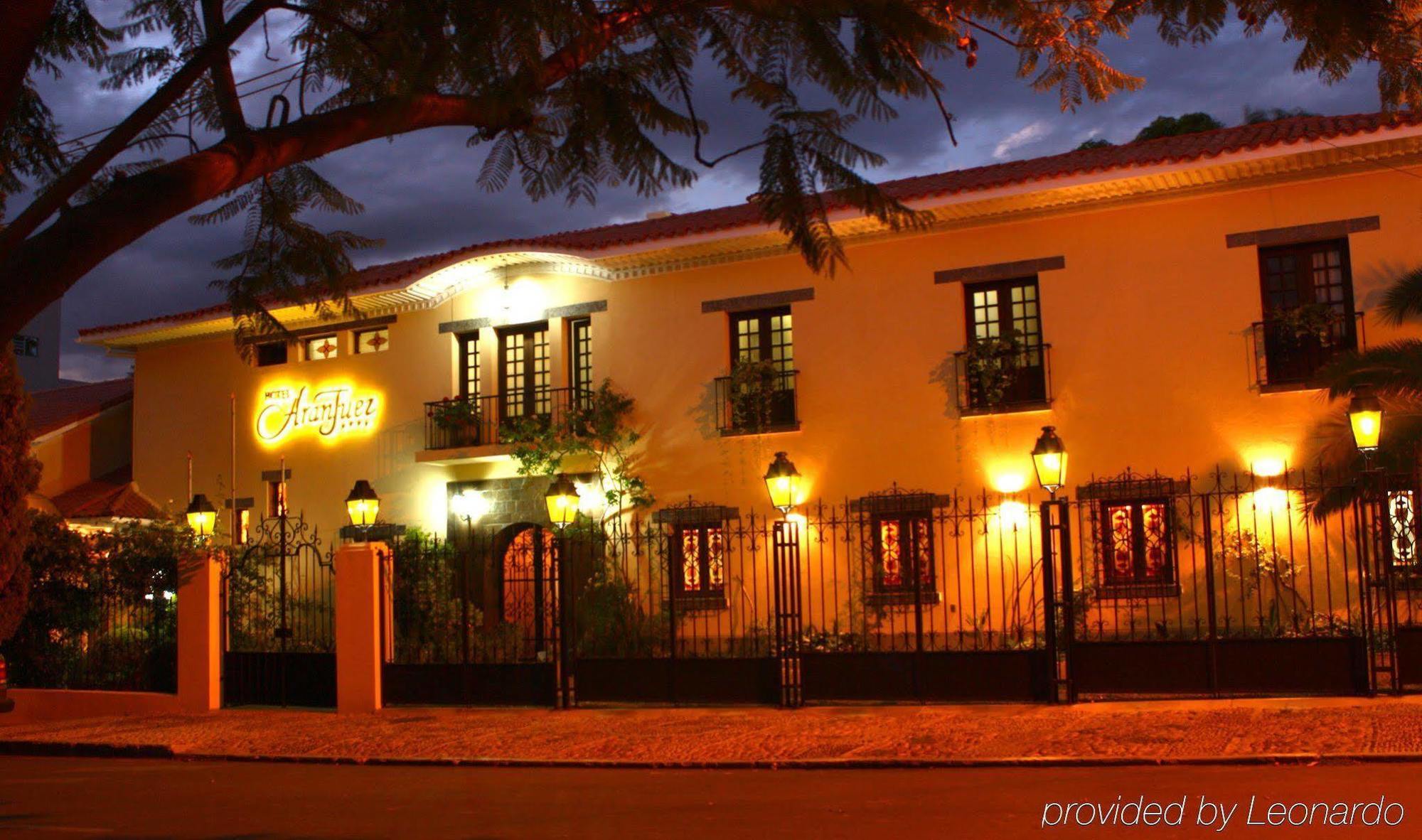 Hotel Aranjuez Cochabamba Exteriör bild