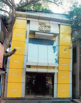 Rahi Plaza Hotell Mahābaleshwar Exteriör bild