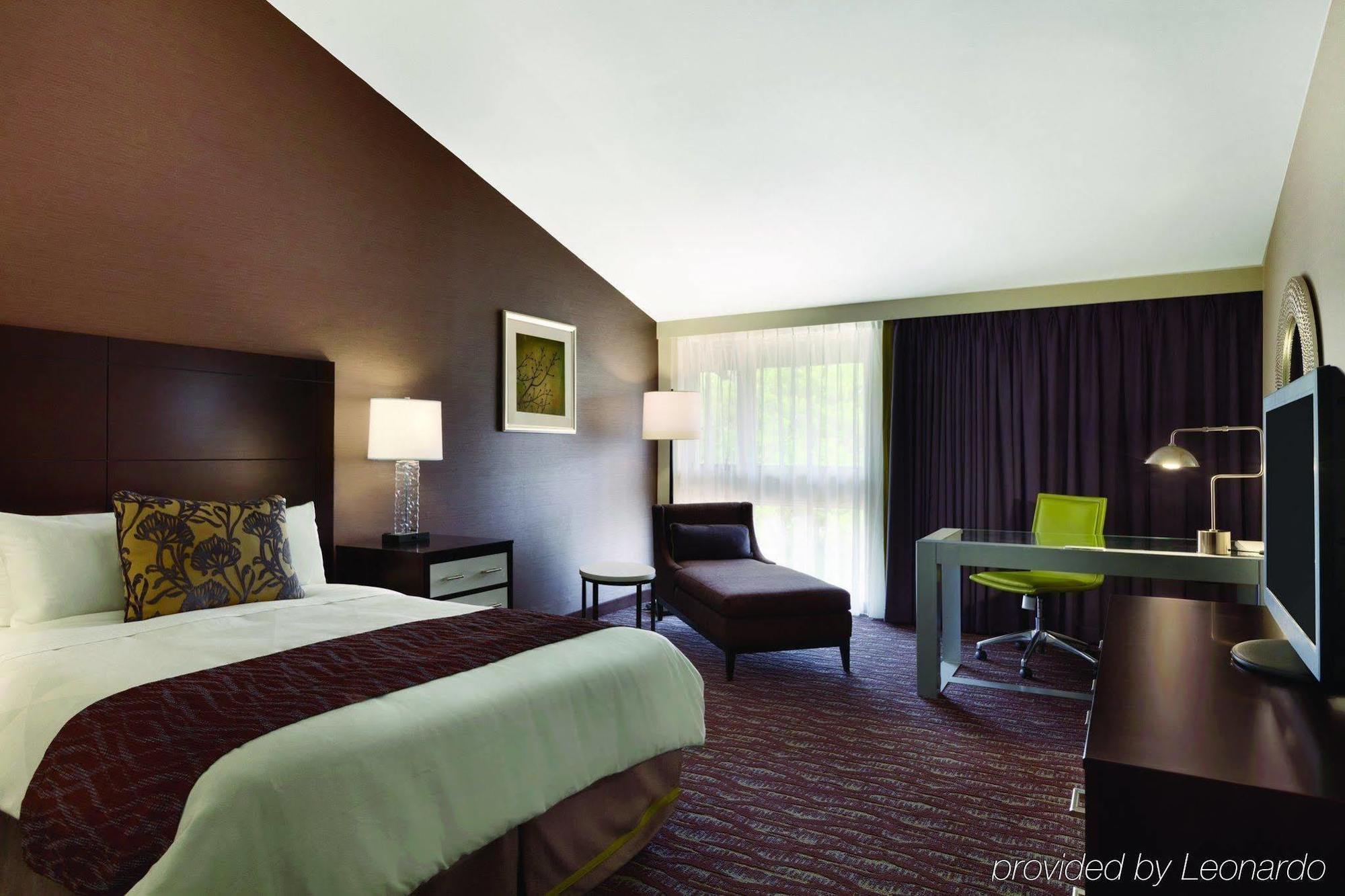 Delta Hotels By Marriott Baltimore North Exteriör bild