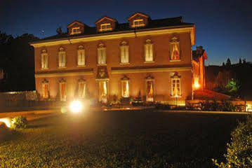 Palazzo Hotell Arona Exteriör bild