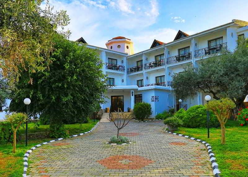 The Ship Inn Hotel Kyrenia  Exteriör bild
