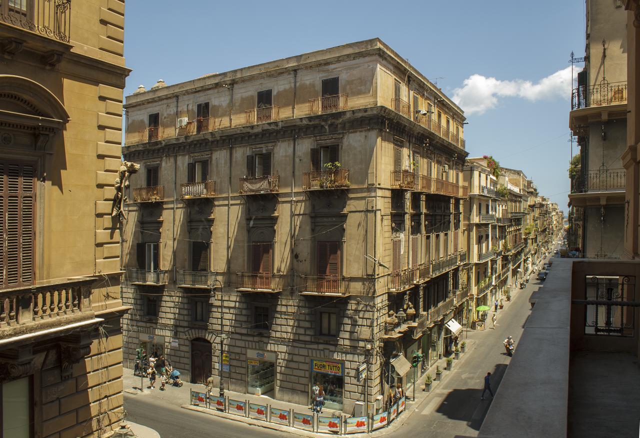 Palazzo Savona Hotell Palermo Exteriör bild
