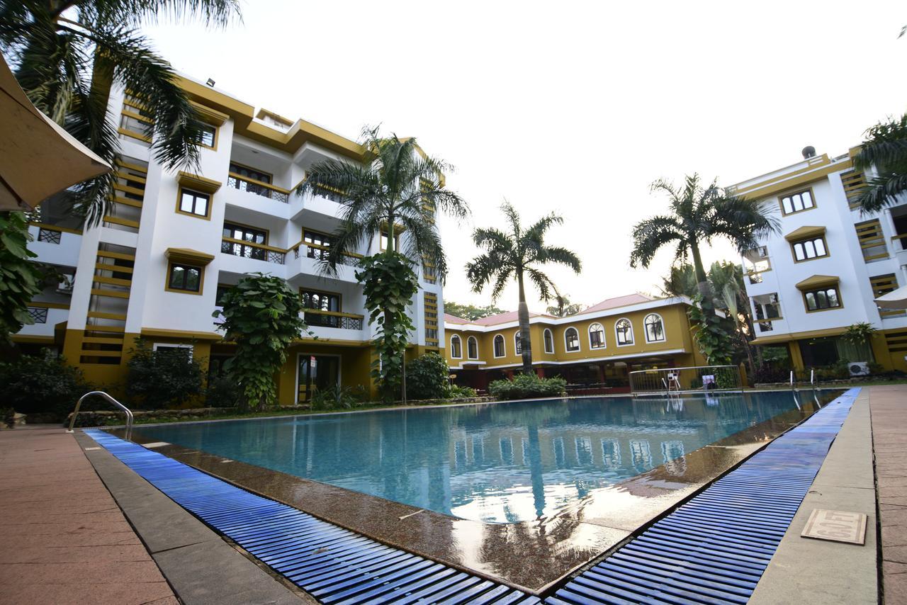 Crystal By Morpho, Goa Villagio Resort Betalbatim Exteriör bild
