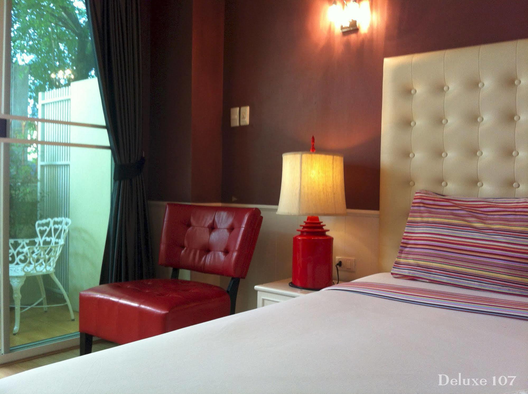 Prs Hotel Pattaya Exteriör bild