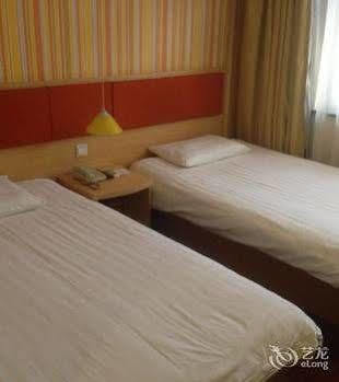 Home Inn Binjiangdao Tianjin Exteriör bild