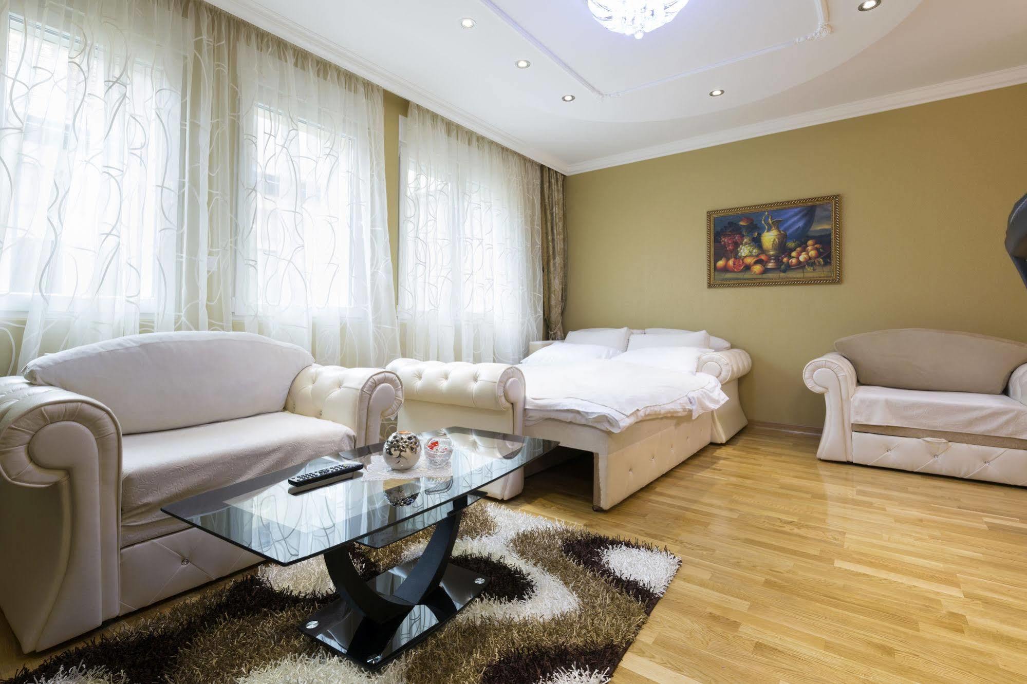 Lazar Lux Apartments Belgrad Exteriör bild