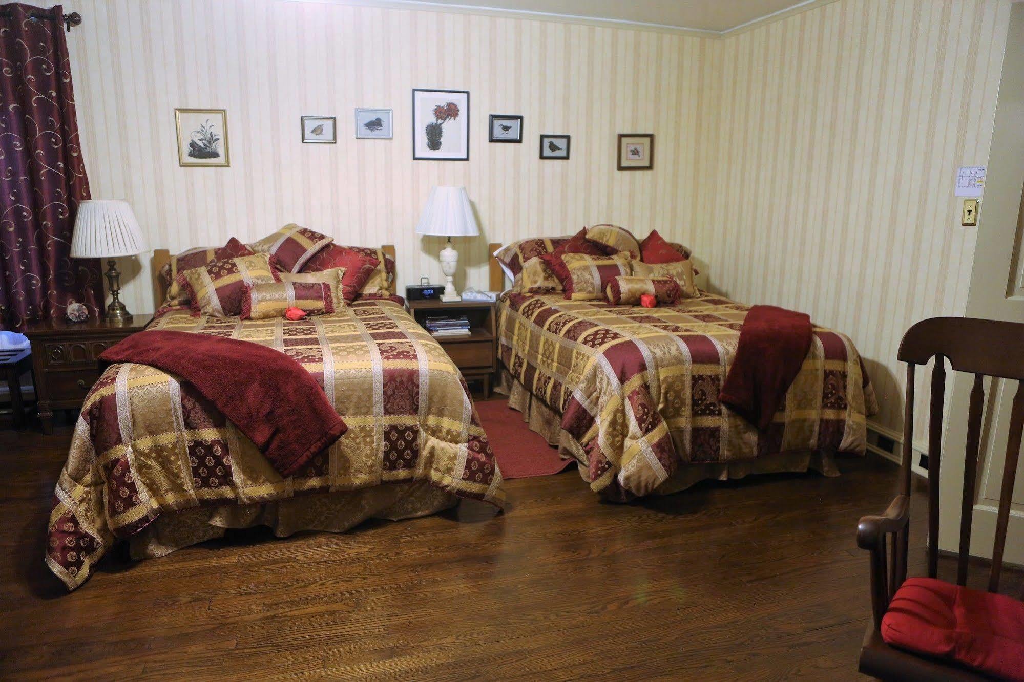 Robertshaw Country House Bed & Breakfast Greensburg Exteriör bild
