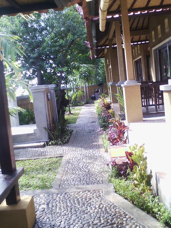 Bali Relax'S Homestay And Cafe Amed Rum bild
