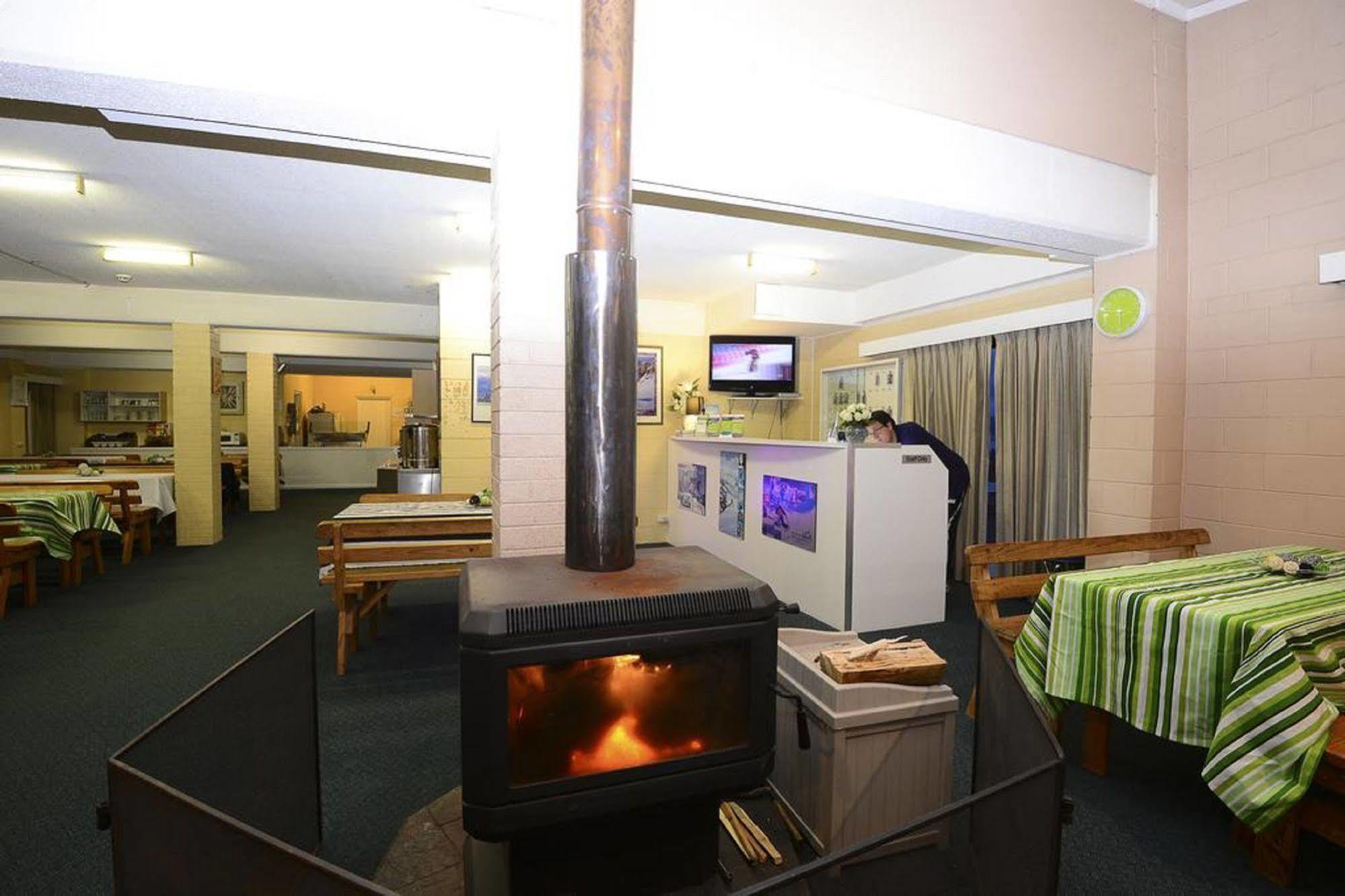 Alpine Resort Motel Jindabyne Exteriör bild