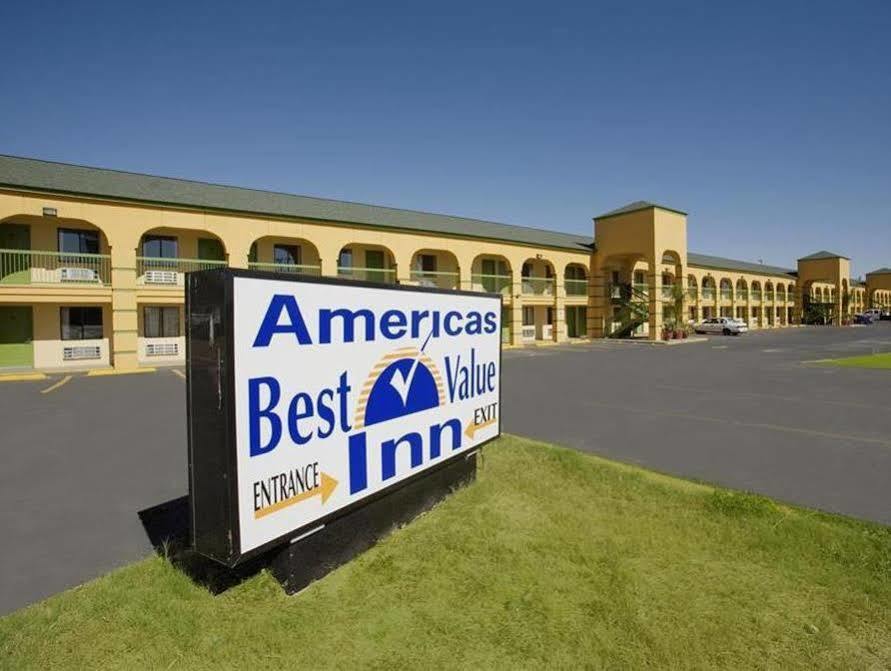 Americas Best Value Inn San Antonio - At&T Center/Fort Sam Houston Exteriör bild