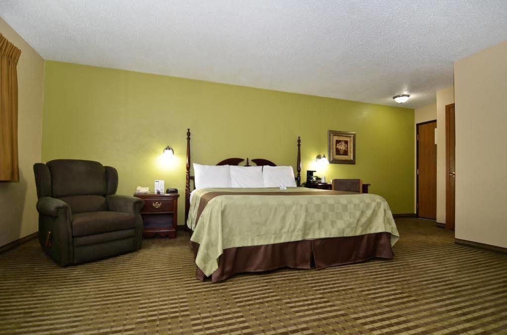 Surestay Hotel By Best Western Cedar Rapids Exteriör bild