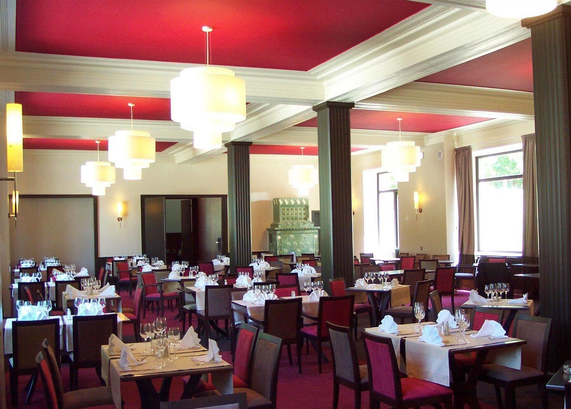 Le Grand Hotel Du Hohwald By Popinns Restaurang bild