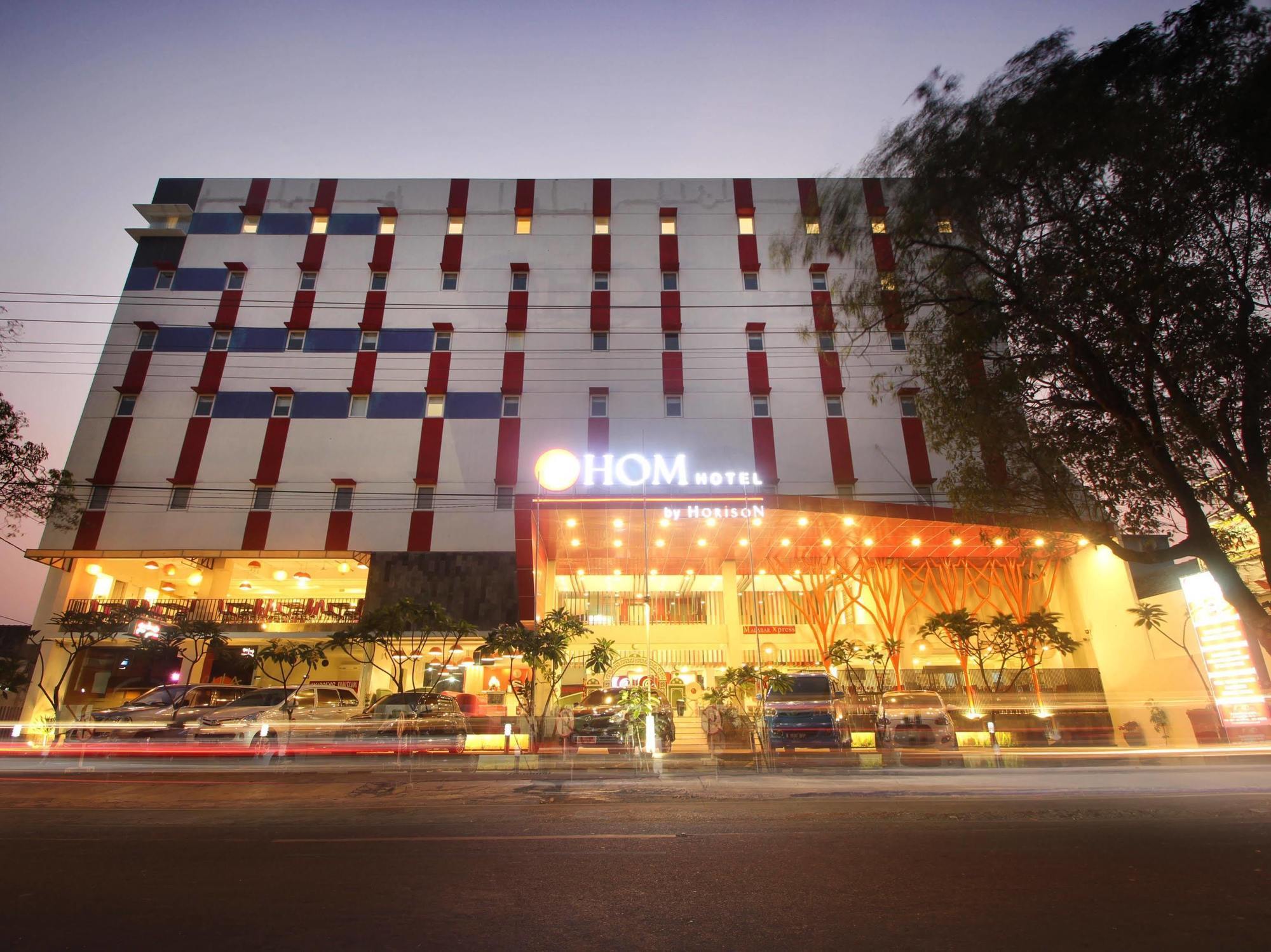 @Hom Hotel Kudus By Horison Group Exteriör bild