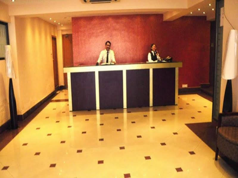 Astoria Hotel Calcutta Exteriör bild