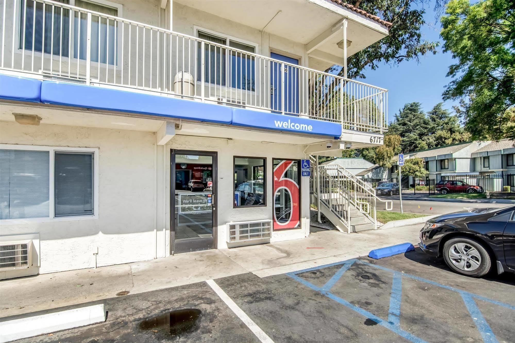 Motel 6-Stockton, CA - North Lincoln Village Exteriör bild