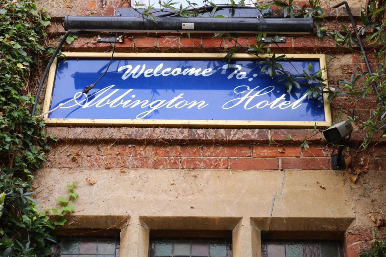 Abbington Hotel Stevenage Exteriör bild