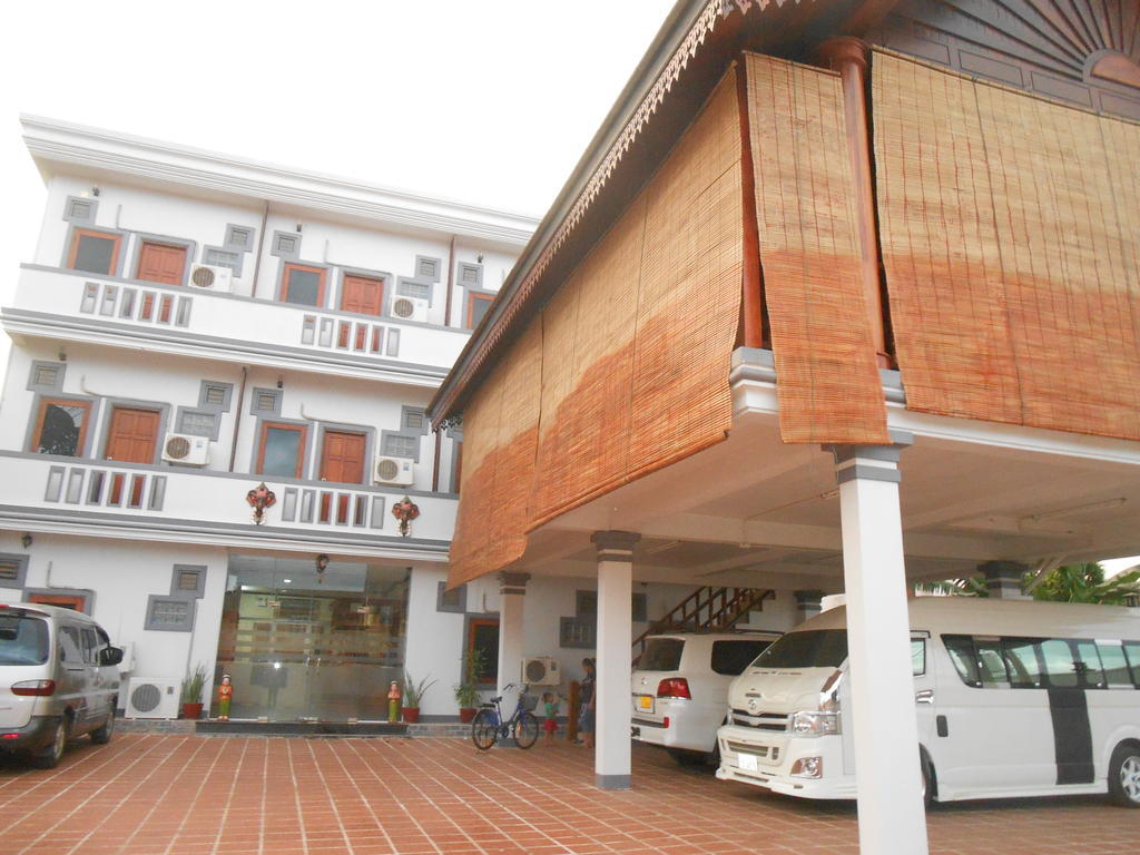 S.S.V. Ketthala Hotel Vientiane Exteriör bild