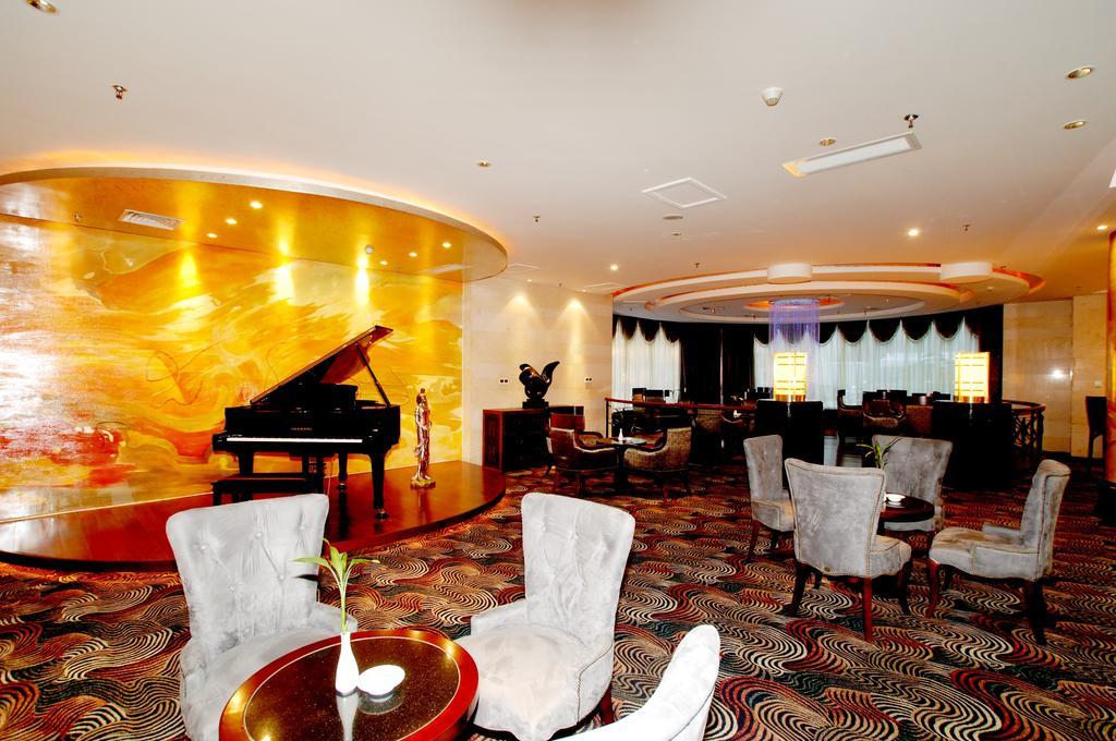 Renjia International Hotell Yangzhou Exteriör bild