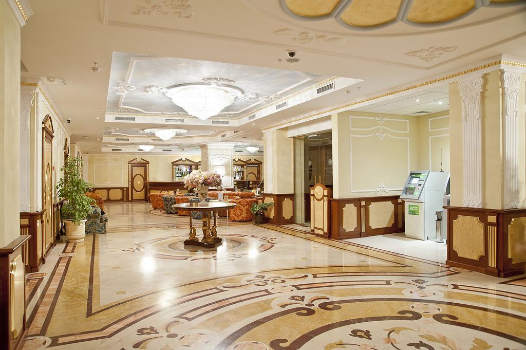 Rimar Hotel Бассейн И Спа Krasnodar Exteriör bild