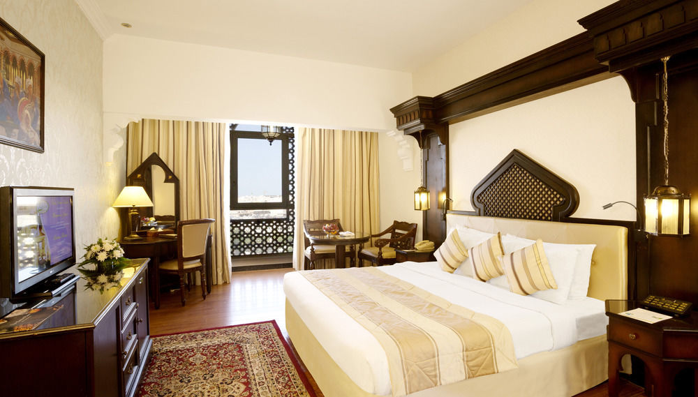 Arabian Courtyard Hotel & Spa Dubai Exteriör bild