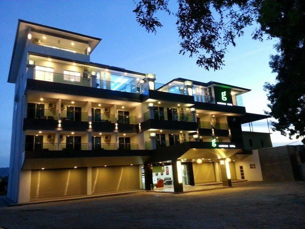 G Langkawi Motel Kuah Exteriör bild