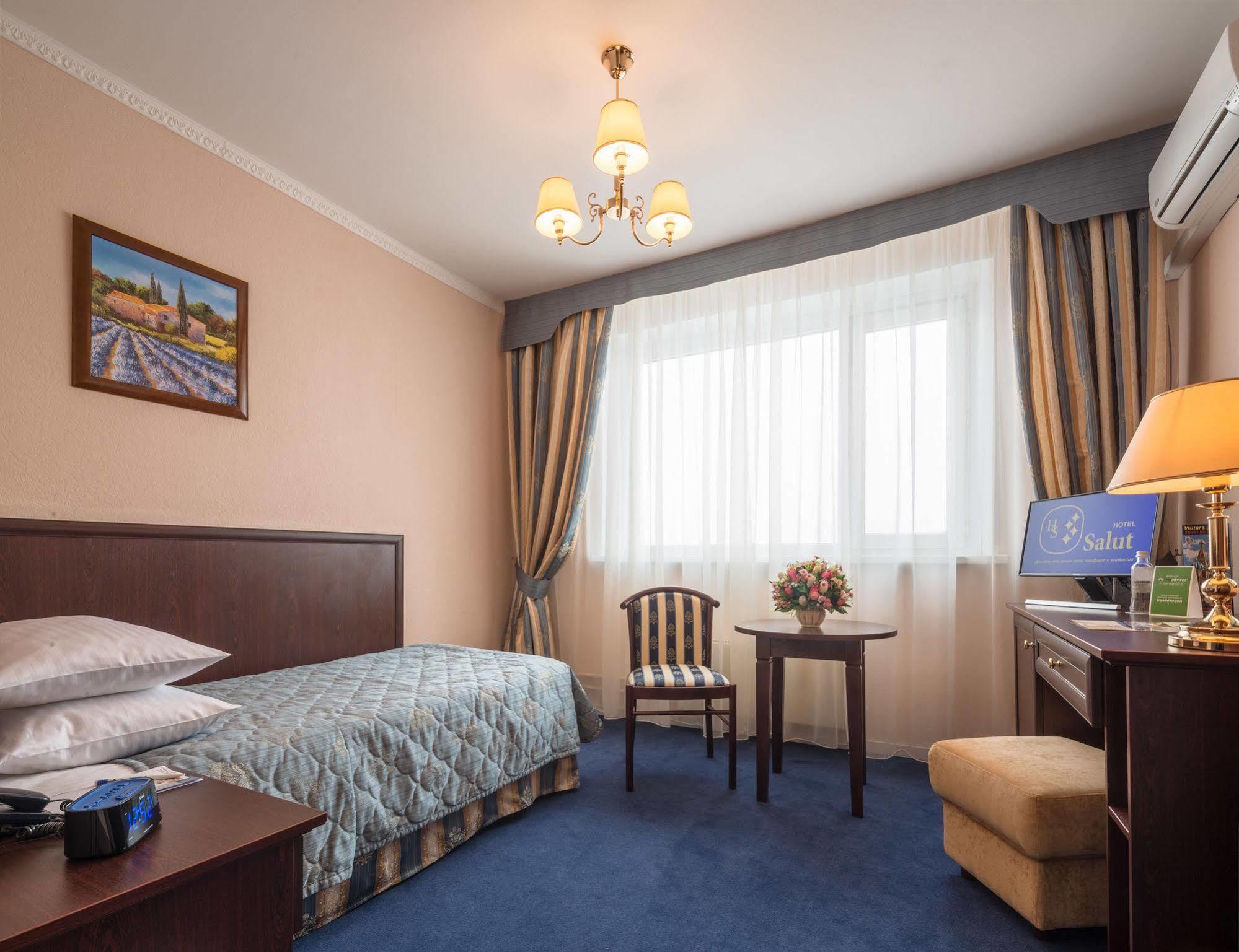 Hotel Salut Moskva Exteriör bild