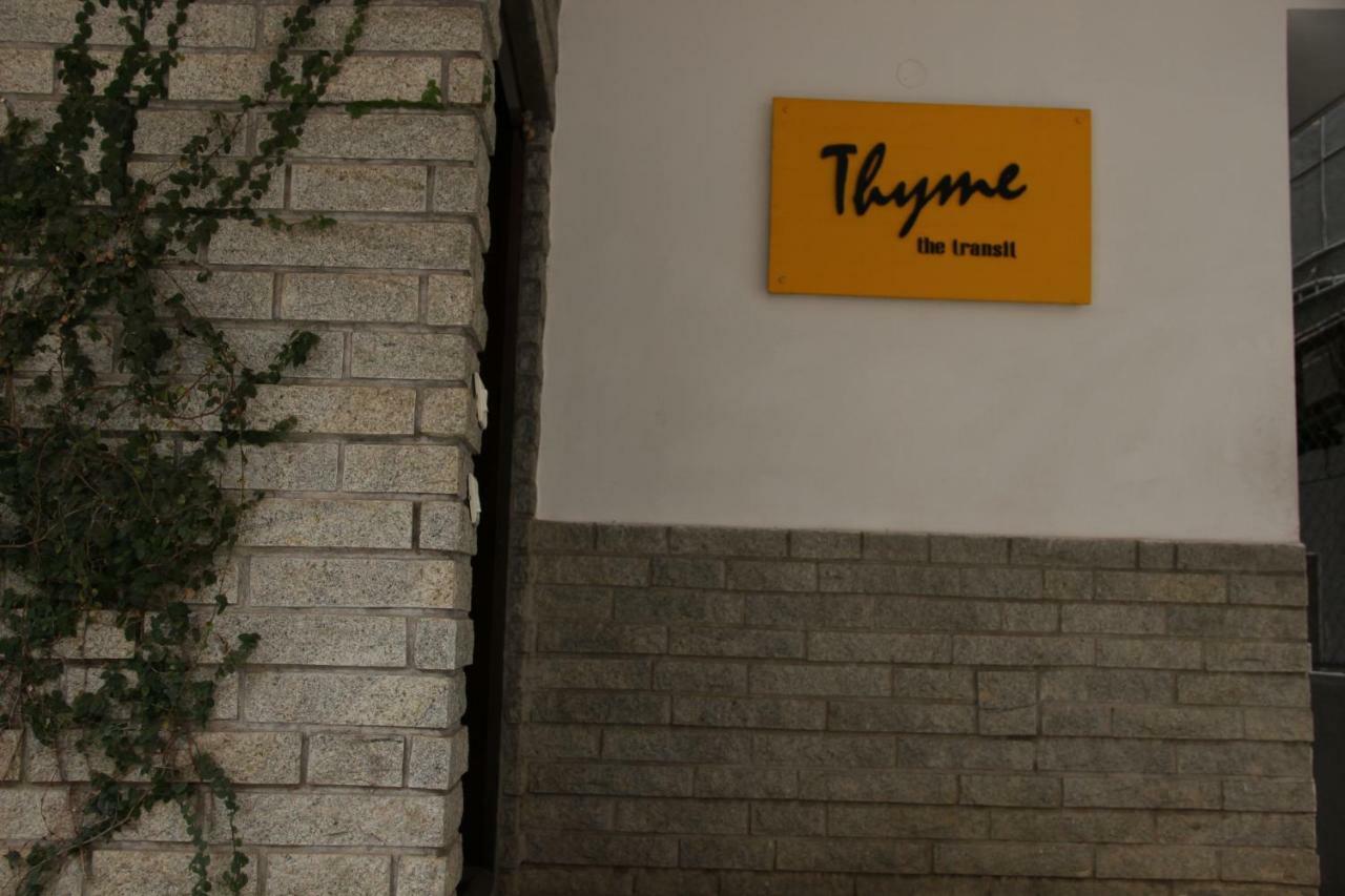 Thyme The Transit Bed and Breakfast Bangalore Exteriör bild