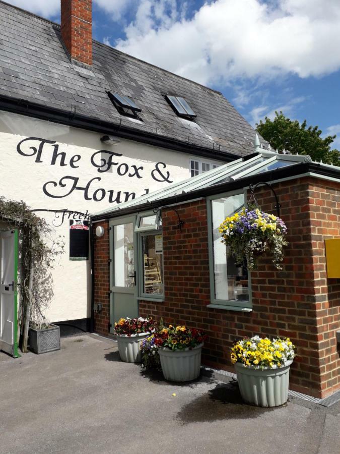 Fox And Hounds Hotell Faringdon Exteriör bild