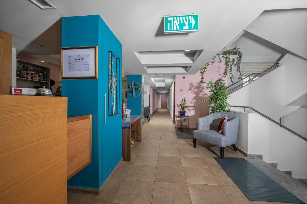 Maris Hotel Haifa Exteriör bild
