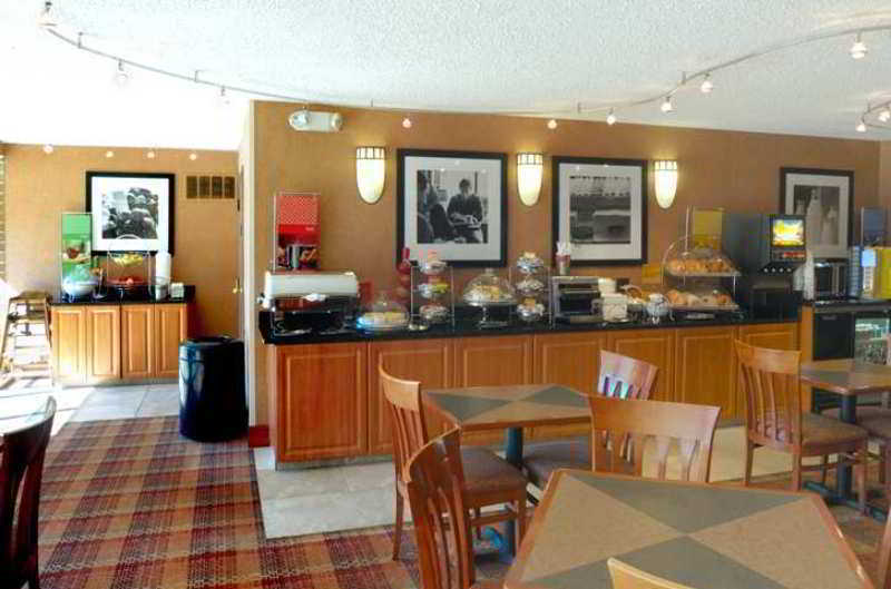 Clarion Pointe Okc Airport Hotell Oklahoma City Restaurang bild