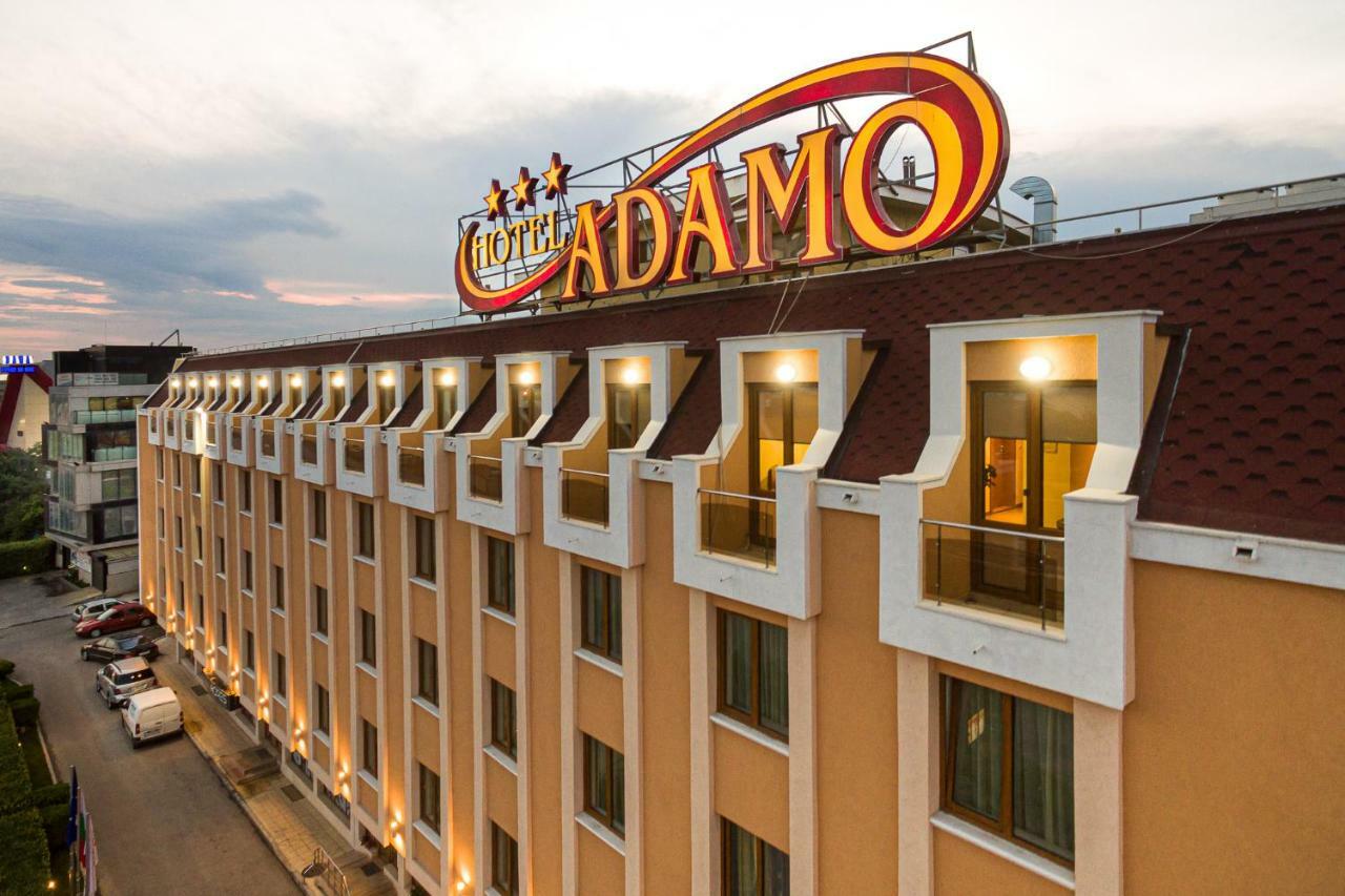Adamo Hotel Varna Exteriör bild