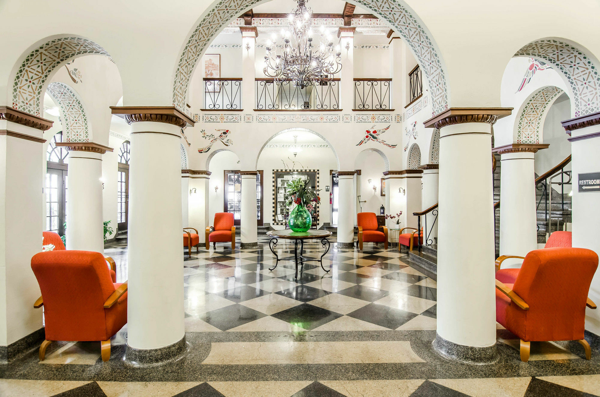 Hotel Seville Harrison Exteriör bild