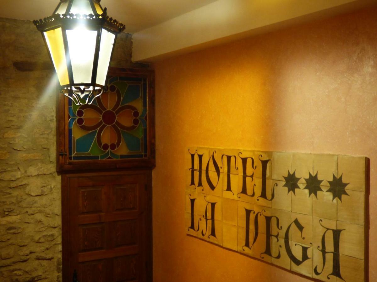 Hotel La Vega Alcalá de la Selva Exteriör bild