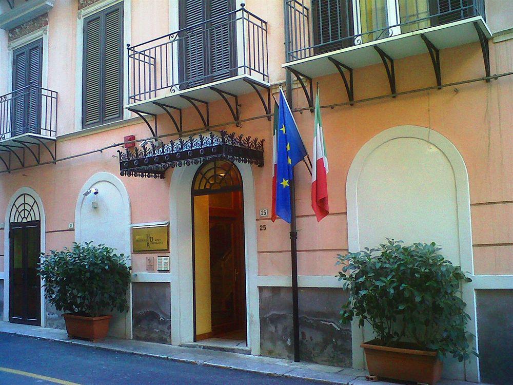 Residenza D'Aragona Hotell Palermo Exteriör bild