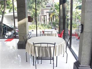 Reddoorz Near Jalan Gatot Subroto Barat Denpasar Hotell Exteriör bild