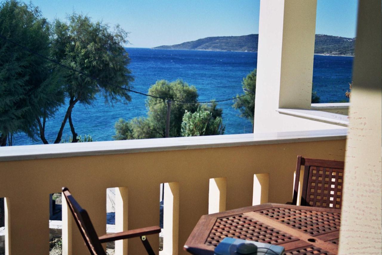 Sea Breeze Apartments Chios Monolia Rum bild
