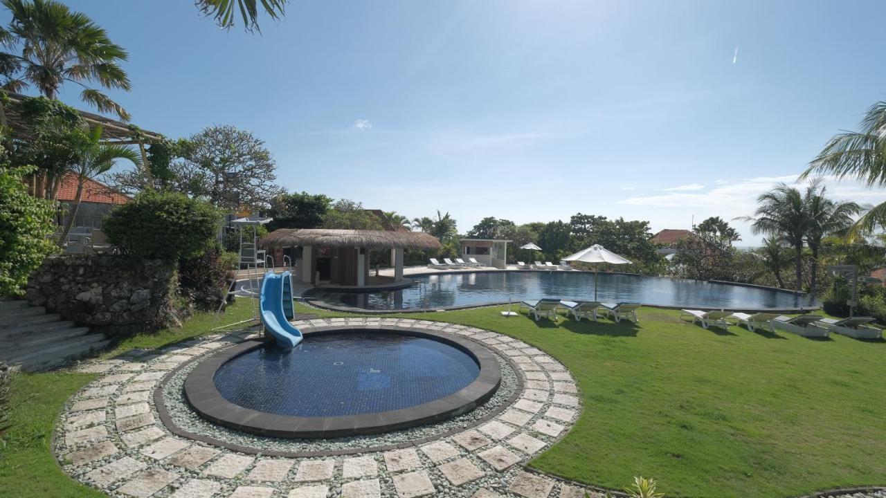 Blue Point Bay Villas & Spa Uluwatu Exteriör bild