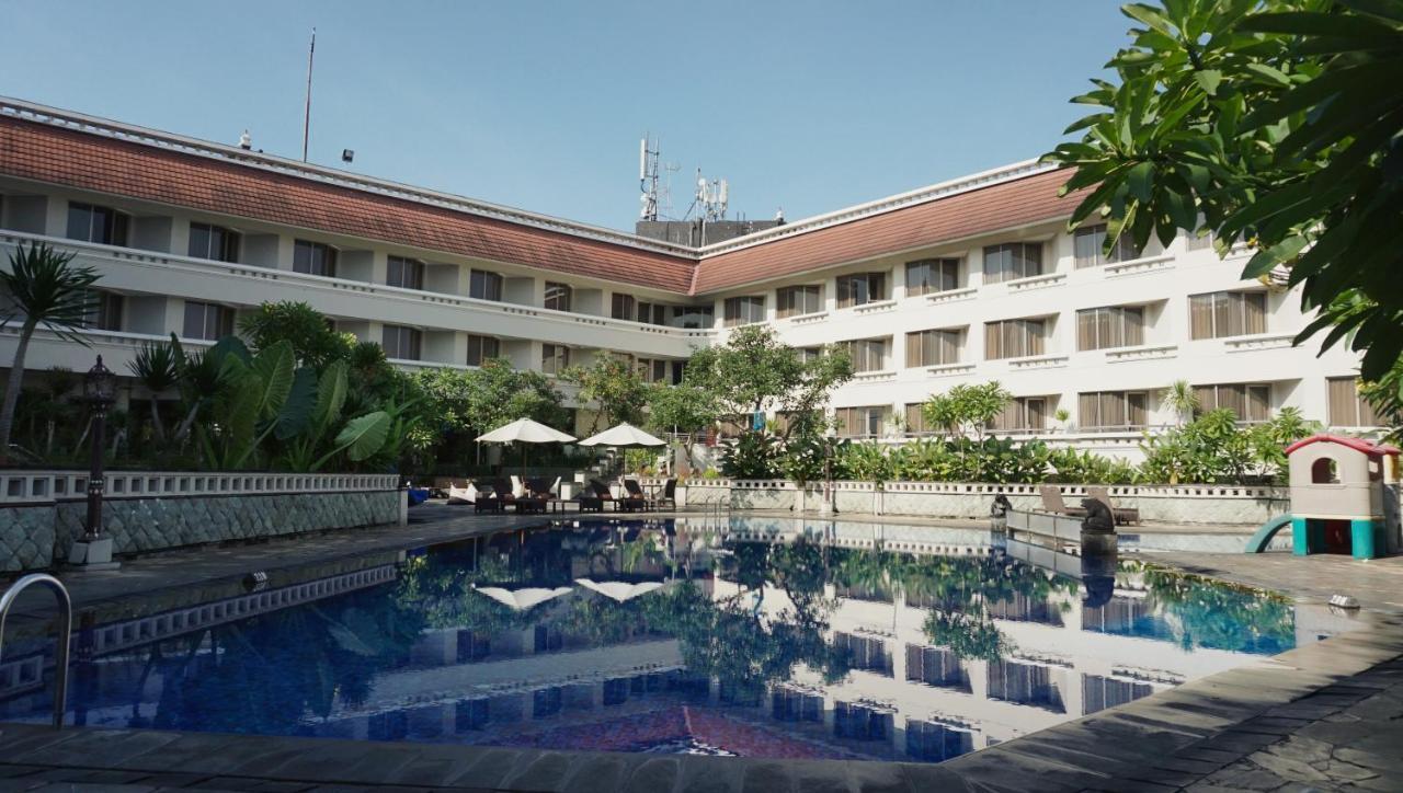 Hotel Santika Premiere Jogja Yogyakarta Exteriör bild