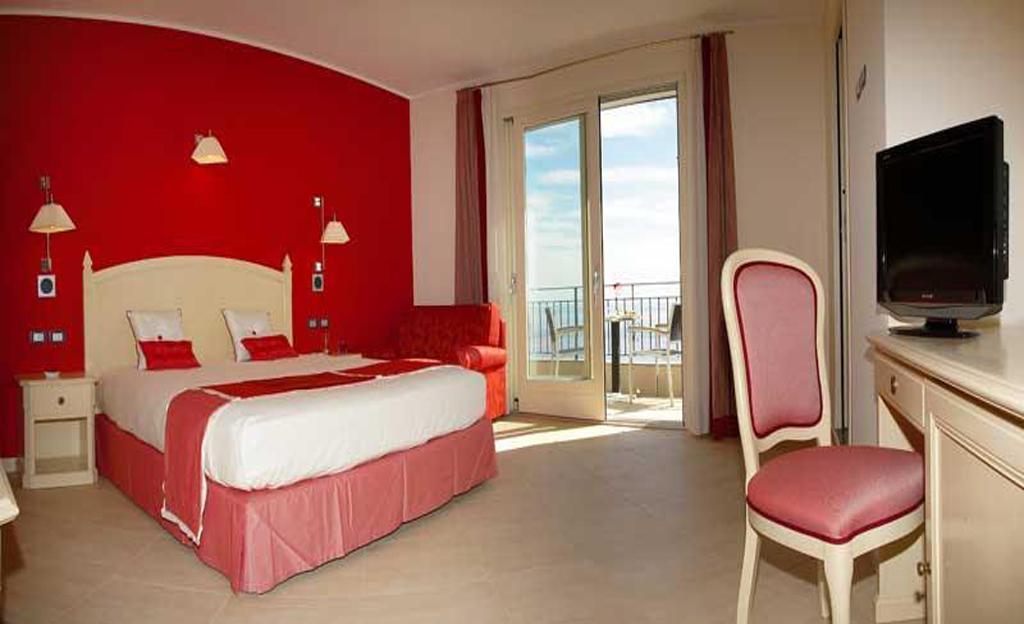 Meridiana Hotel Taormina Exteriör bild